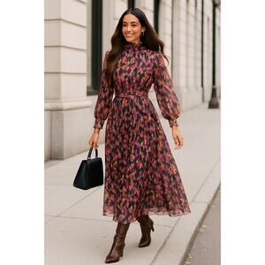 MSRP $158 ✨ Donna Morgan Floral Maxi Dress – Size 4 | Feminine Metallic Shine ✨